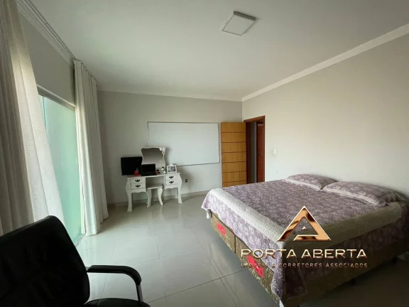 Imagem Casa 4 Quartos, sendo 1 Suite em lote de 470 m2 - Belvedere - COD 516