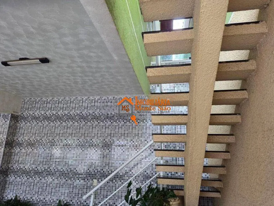 Imagem Sobrado com 4 dormitórios à venda, 294 m² por R$ 1.200.000 - Jardim Rosa de Franca - Guarulhos/SP