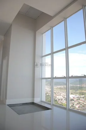 Imagem Cobertura duplex frente mar em Balneário Camboriú.