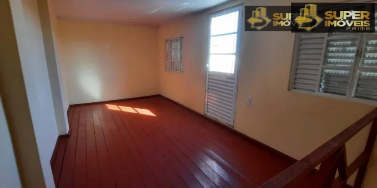 Imagem Casa Padrão para Venda em Fragata Pelotas-RS
