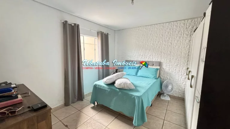Imagem Casa a 200 metros da Praia do Perequê-açu com edícula