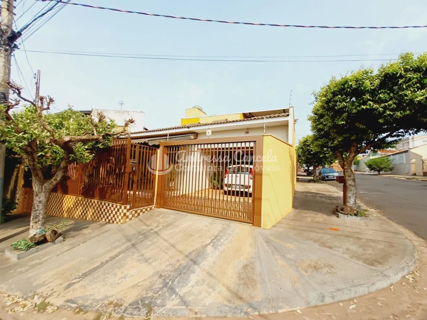Sobrado com 3 dormitórios à venda, 380 m² por R$ 700.000 - Jardim Vale do Sol em Jardim Vale do Sol, São José do Rio Preto - SP