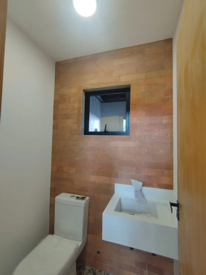 Imagem Casa para Venda em Petrópolis / RJ no bairro Itaipava