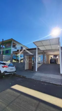 Imagem Casa Plana Averbada no Iririú com Piscina