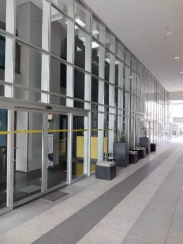 Imagem LOCAÇÃO DE SALAS COMERCIAIS MOBILIADAS NO EDIFÍCIO MARQUÊS BUSINESS CENTER, NA BARRA FUNDA/SP com 132m² e 4 vagas, sendo 100 m do metro. CONSULTE-NOS.