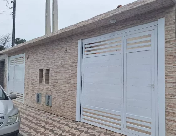 Imagem CASA COM 82.35 m² - JARDIM CORUMBÁ - ITANHAÉM SP