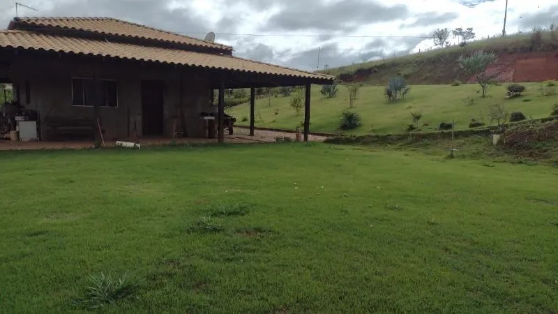 Imagem Vendo Sítio em Lagoa Dourada / MG , com 12.500 m² de área.