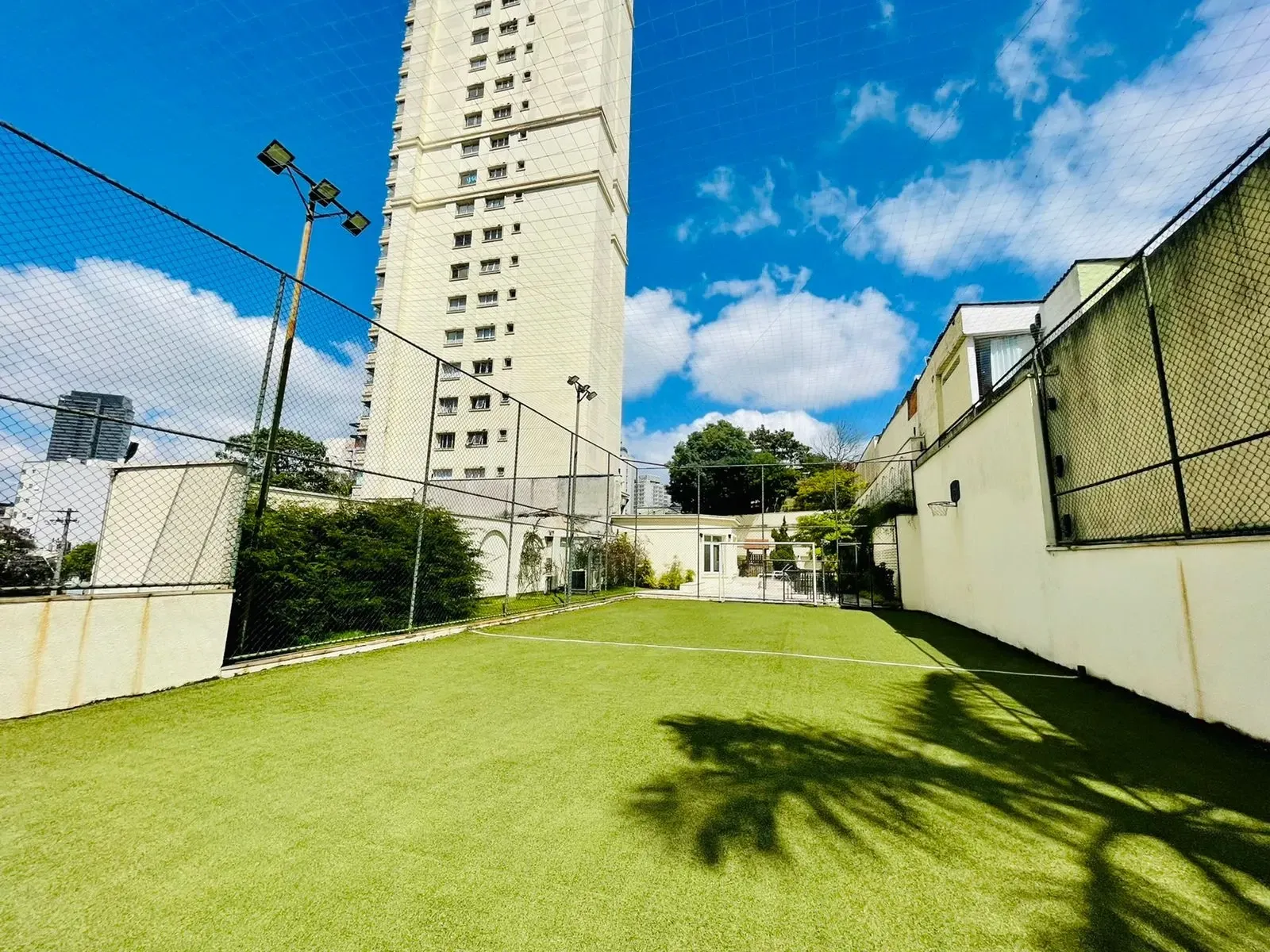 Imagem Apartamento com 3 Quartos à Venda ou Locação, 215 m² em Sumaré - São Paulo
