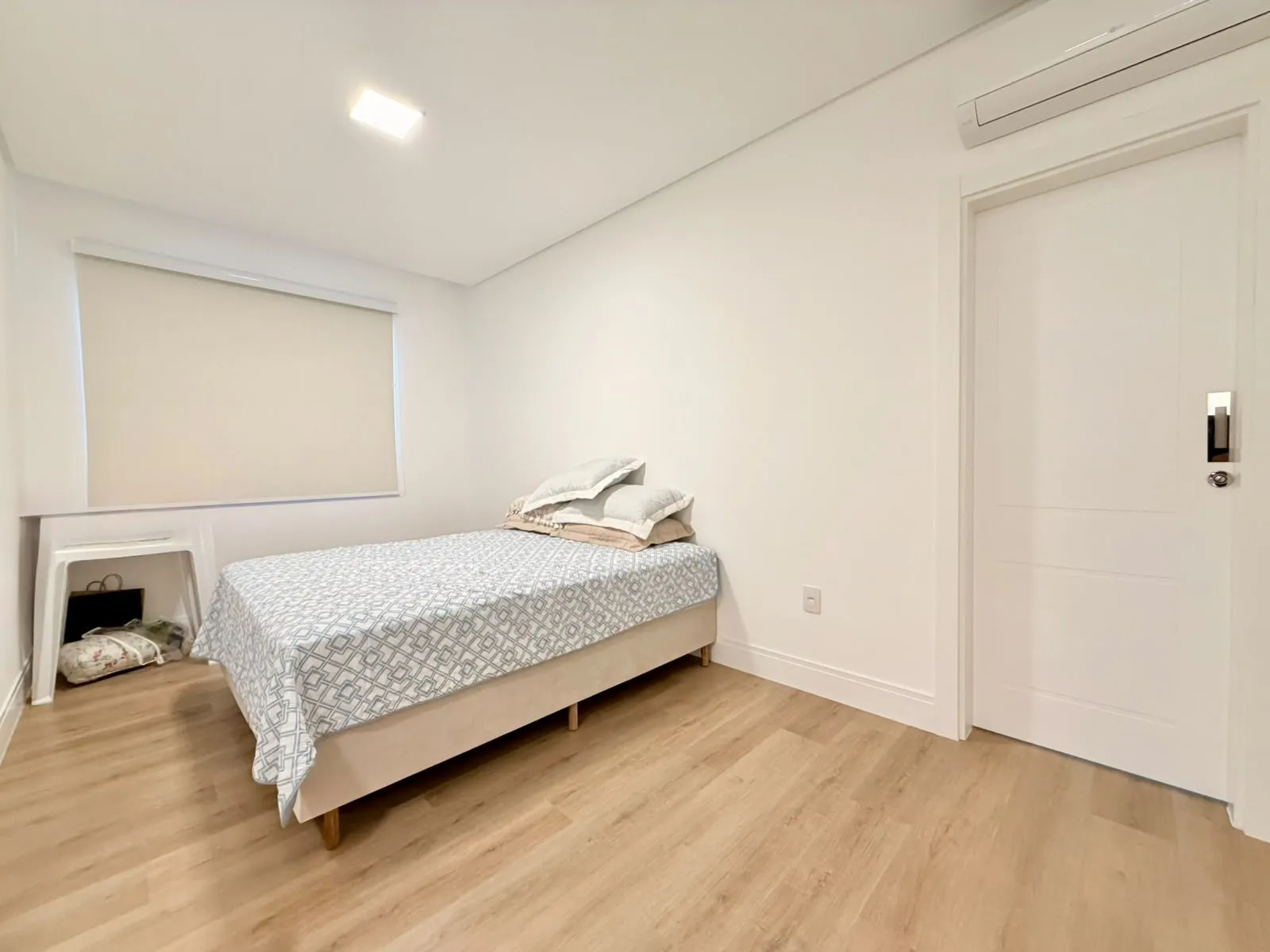Imagem Apartamento à venda com 160m2 por R$ 3.100.000,00