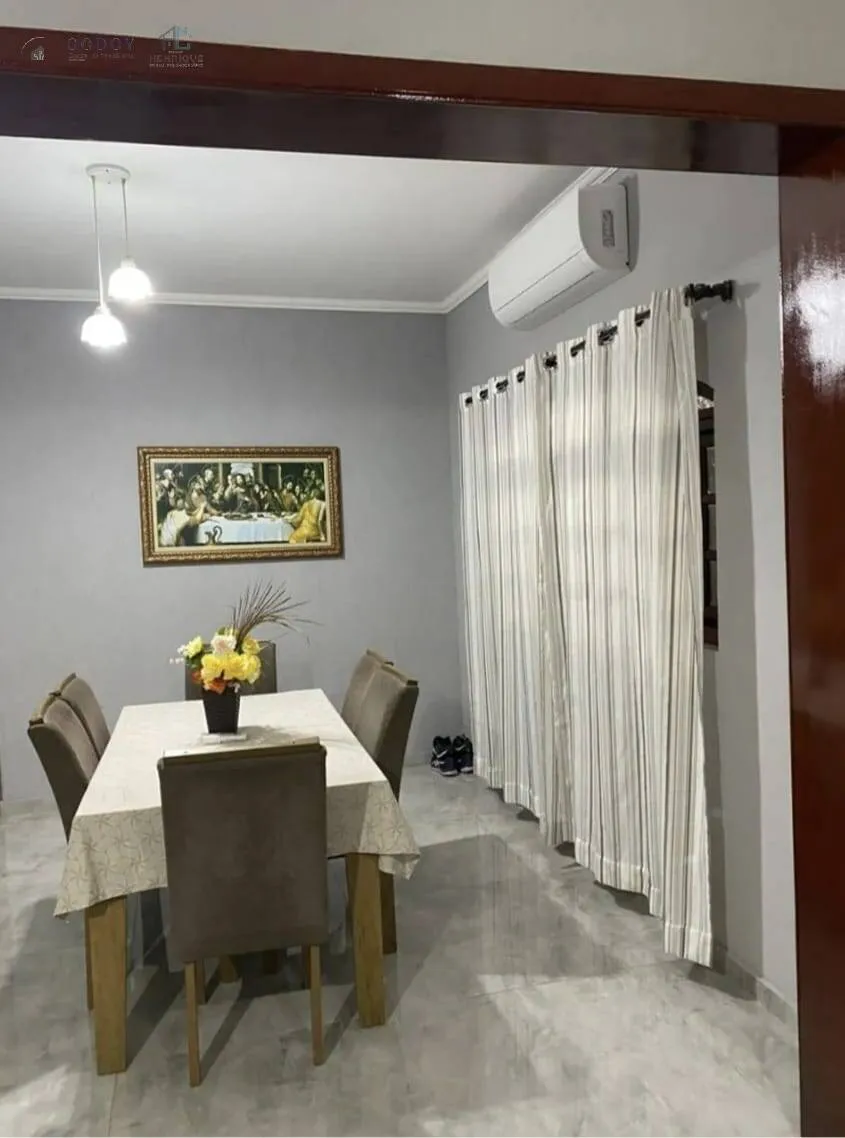 Imagem Casa 2 dormitórios com suíte e churrasqueira - Moreira César