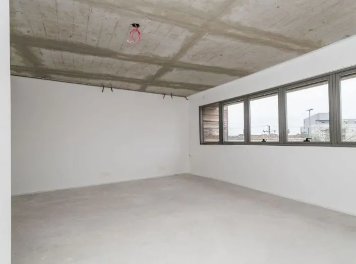 Imagem Sala comercial no MW Maiojama