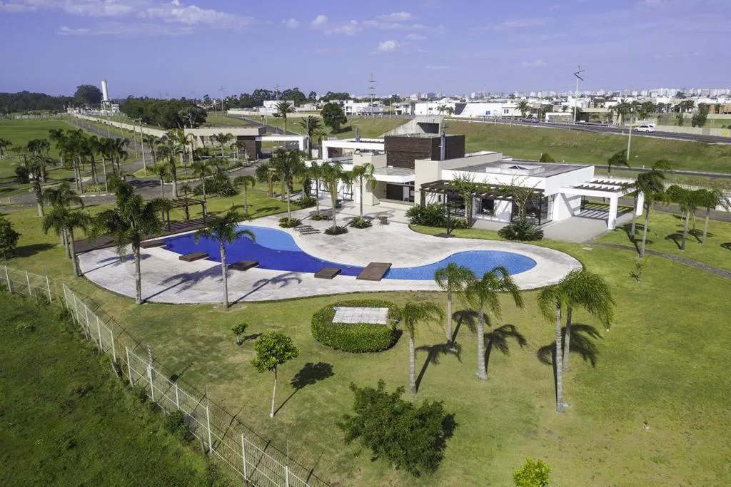 Imagem Casa em Condominio 4 Dormitórios - Bairro Capão Ilhas