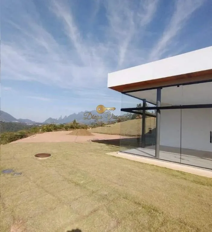 Imagem Terreno em Condomínio para Venda em Teresópolis / RJ no bairro Albuquerque