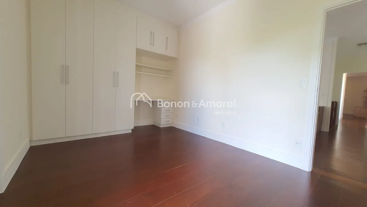 Imagem Casa à venda em Condomínio no Bairro Gramado - Campinas -SP