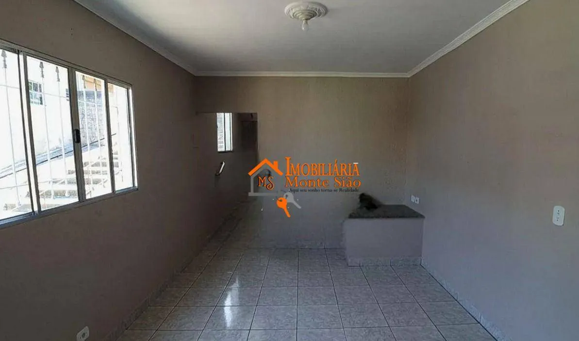 Imagem Sobrado com 3 dormitórios à venda, 140 m² por R$ 350.000,00 - Vila Rio - Guarulhos/SP