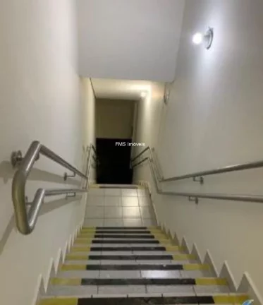 Imagem Loja com 576m² no Butantã.