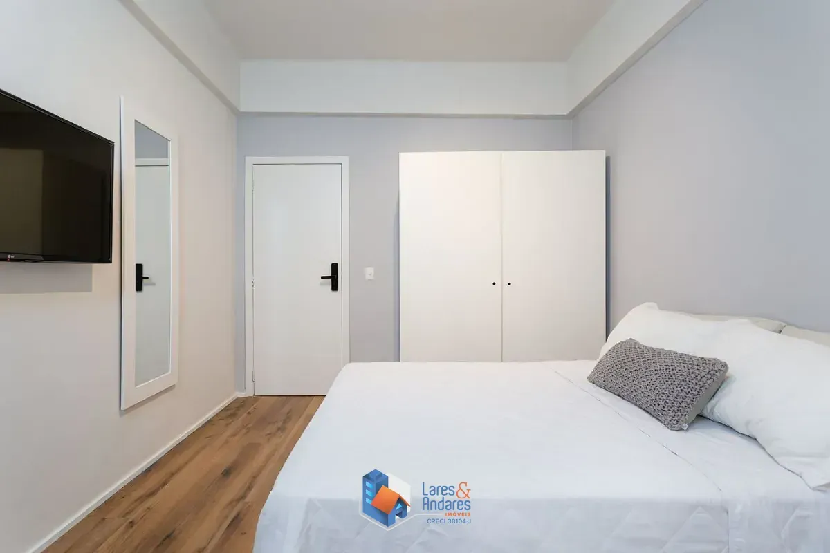 Imagem Apartamento para venda em Pinheiros com 4 quartos, sendo 2 suítes, 126m²