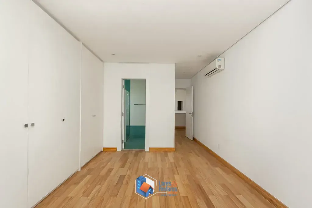 Imagem Casa à venda 4 Quartos 4 Suites 8 Vagas 819M² Vila Nova Conceição São Paulo - SP