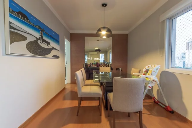 Imagem Apartamento à venda na Vila Olímpia com 3 suítes, 2 salas, 4 banheiros, 3 vagas, 137m².