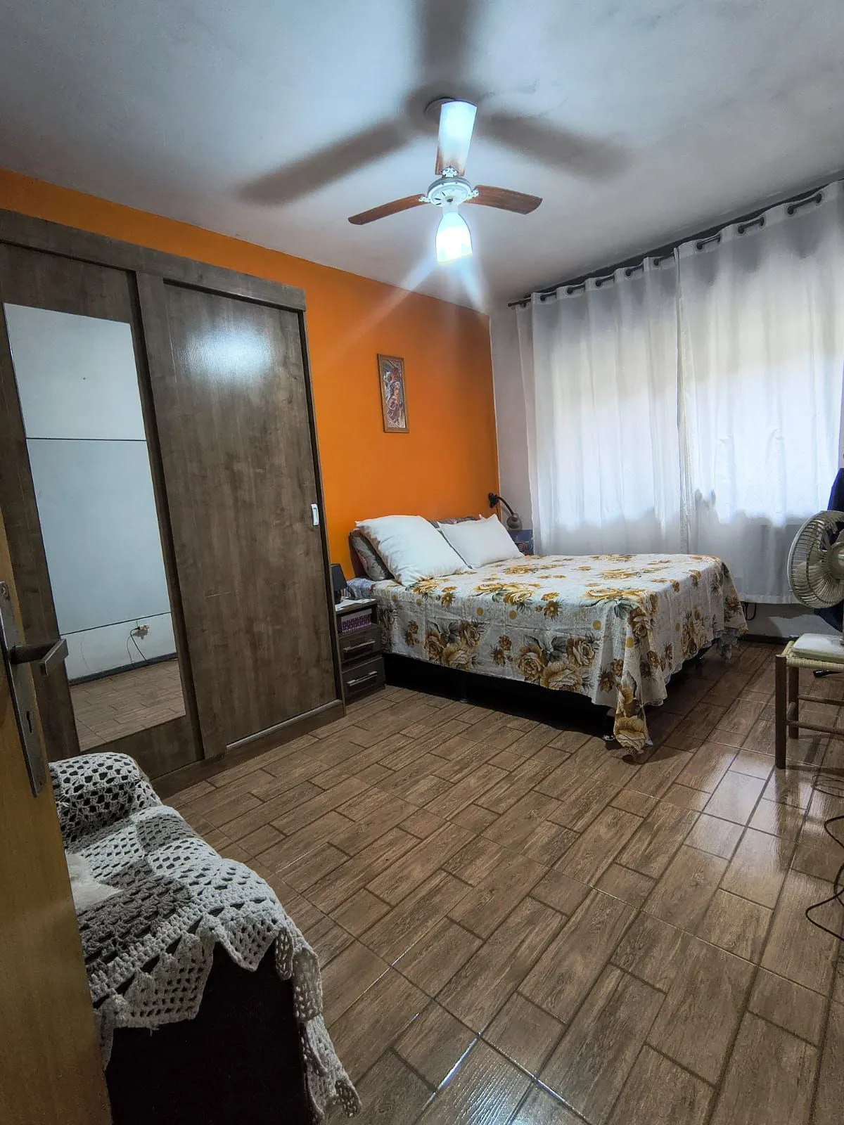 Imagem Sobrado 5 dorm em condominio com infra completa.