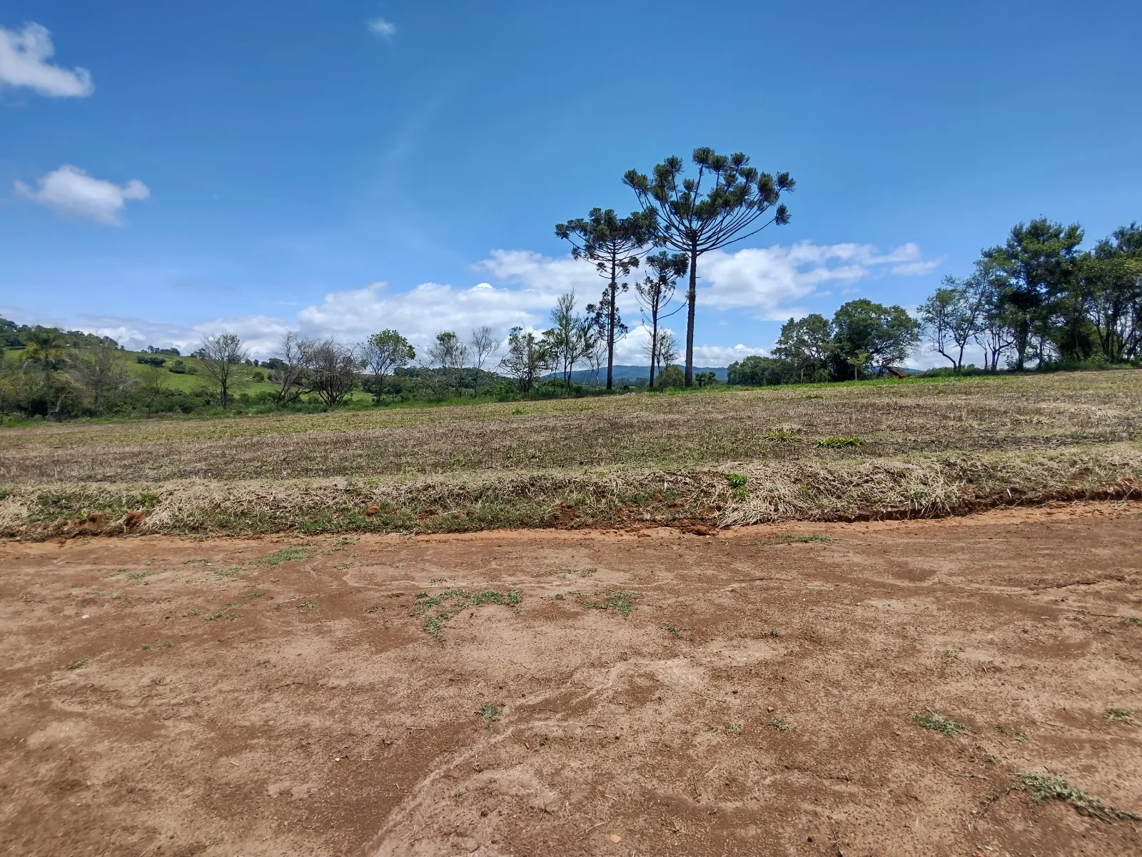 Foto do imóvel Terreno à Venda no Condomínio Residencial Valle dos Cervos II ? Araçoiaba da Serra em ARAÇOIABA DA SERRA, ARAÇOIABA DA SERRA - SP
