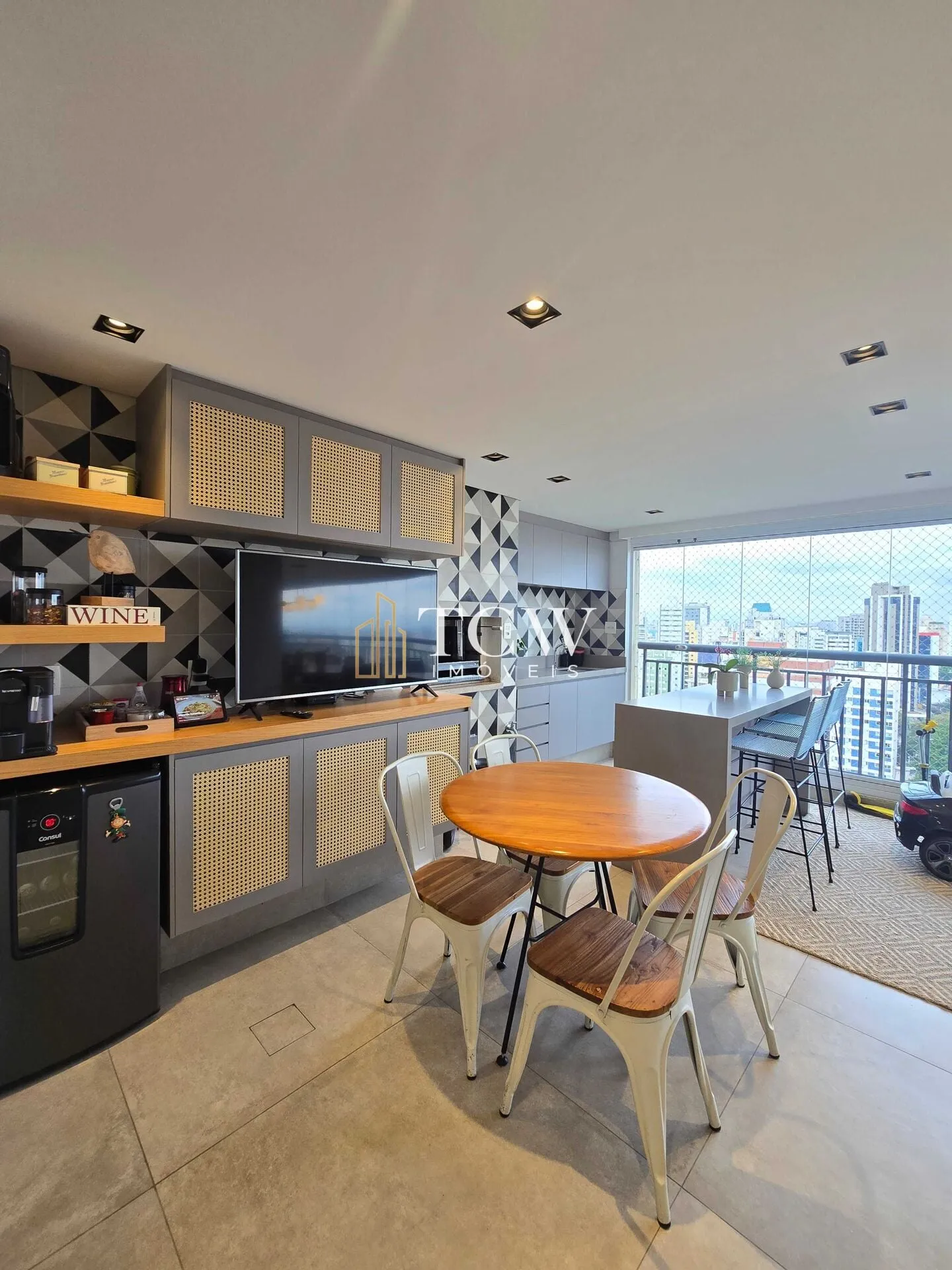 Imagem Apartamento à venda na Vila Mariana | 3 suítes | 179 m² | 3 vagas | andar alto