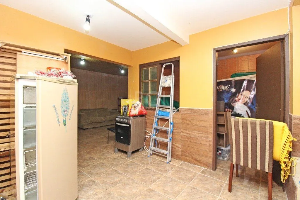 Imagem Casa para Venda - 280m², 4 dormitórios, sendo 1 suites, 4 vagas - Bom Jesus