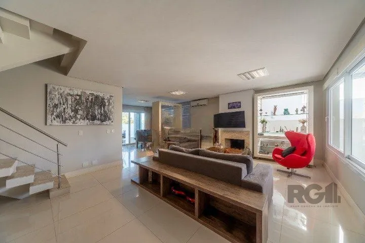 Imagem Casa de Condomínio em Hípica