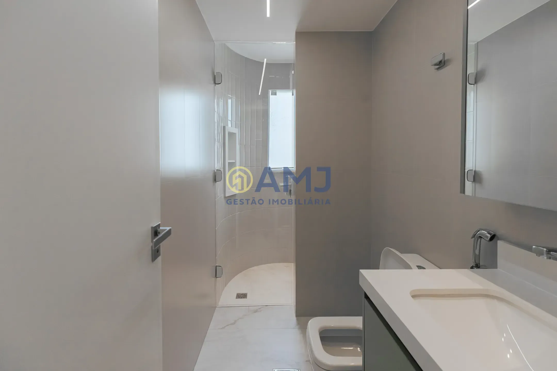 Imagem Apartamento à venda 3 Suítes no Setor Oeste