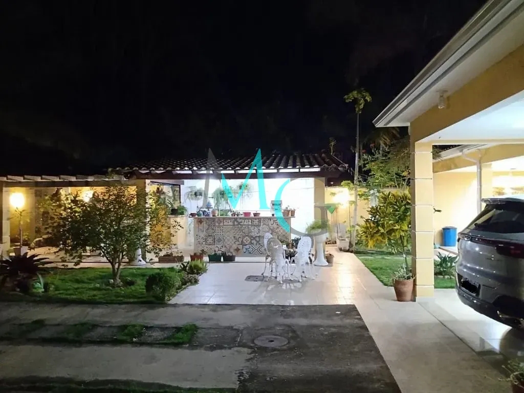 Imagem Casa com 4 dormitórios à venda, 150 m² por R$ 790.000,00 - Guaratiba - Rio de Janeiro/RJ