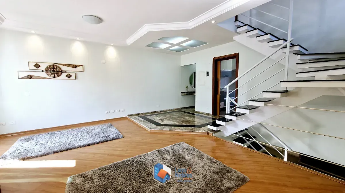 Imagem Sobrado para venda em Vila Maria com 3 quartos, sendo 1 suíte, 223m²