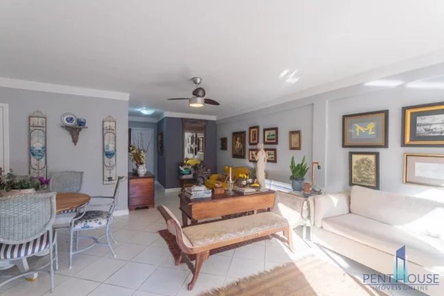 Imagem Apartamento Quadra Mar para Venda em Balneário Camboriú, CENTRO, 3 dormitórios, 1 suíte, 2 banheiros, 1 vaga