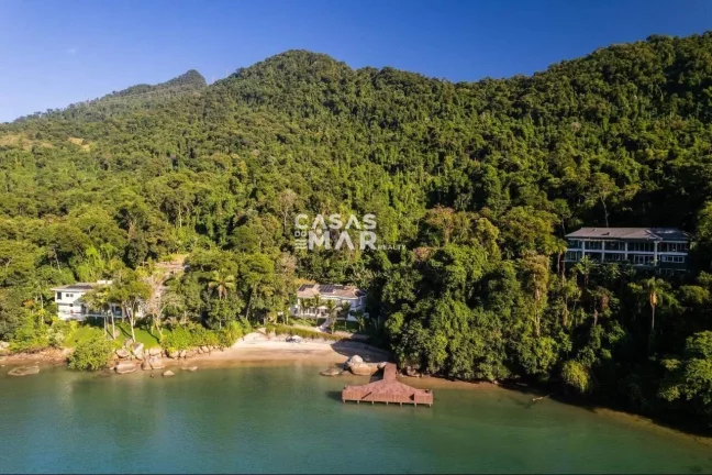 Imagem Casa de luxo à beira-mar em Angra dos Reis-RJ: 16 quartos, 16 suítes, 16 banheiros, 6 vagas de garagem, 200.000m² de área!