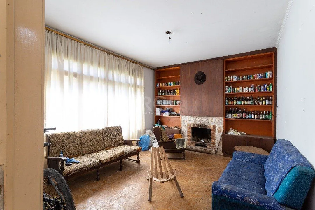 Imagem Casa para Venda - 522.36m², 4 dormitórios, 3 vagas - Menino Deus