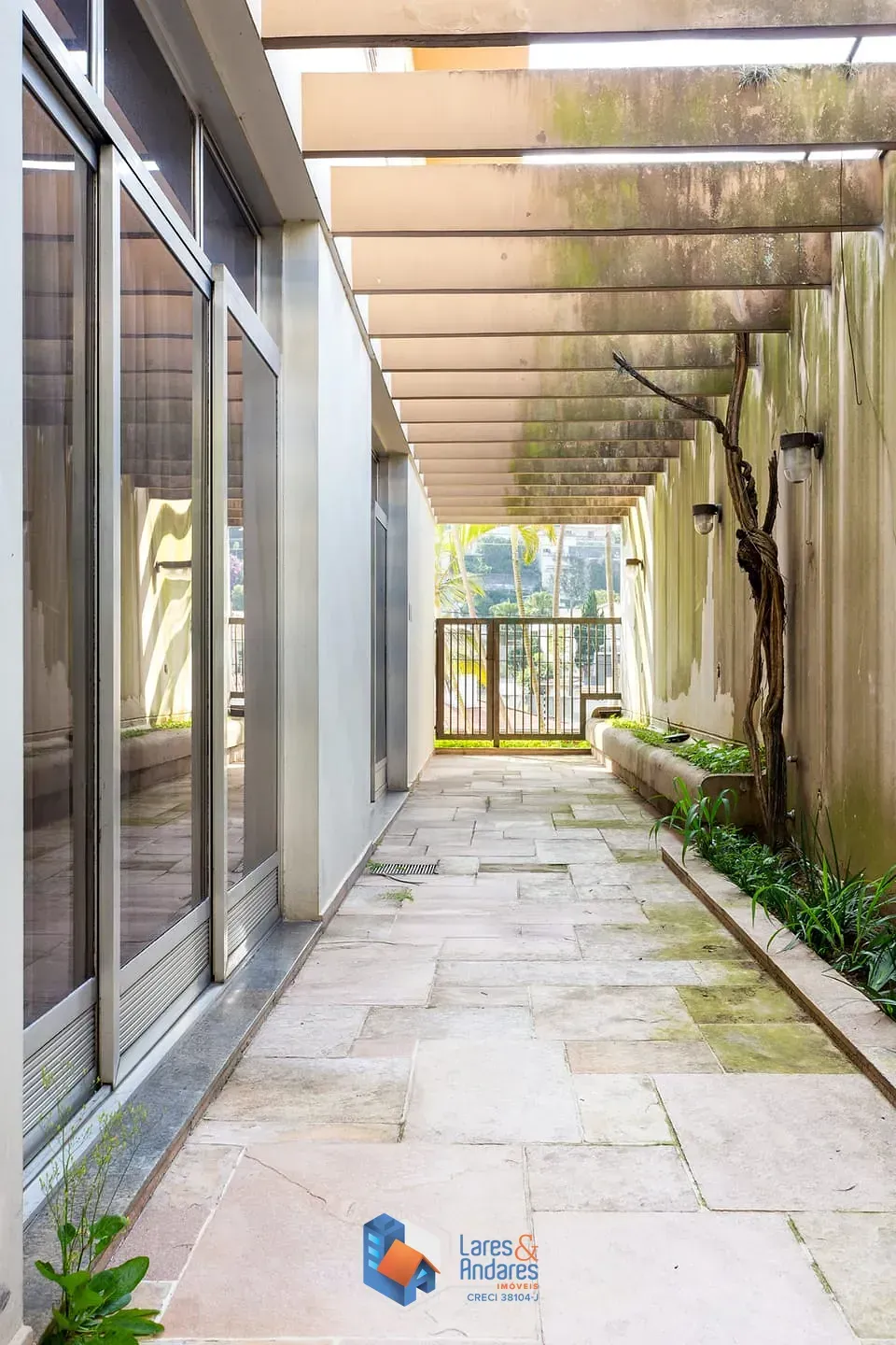 Imagem Casa para venda em Jardim São Bento com 4 quartos, sendo 1 suíte, 442m²