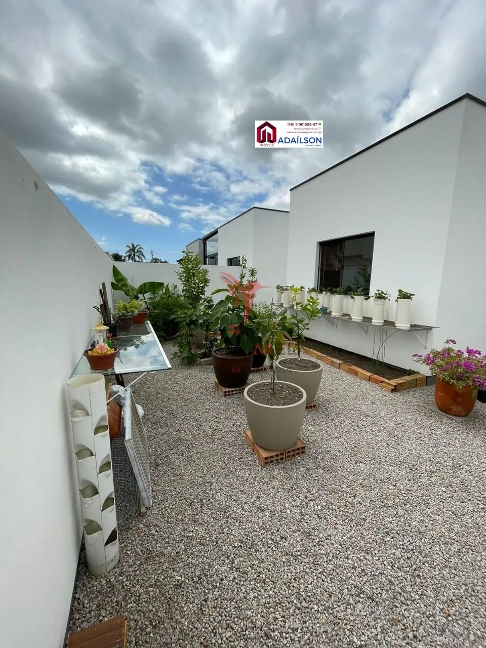 Imagem Casa há venda com duas suítes, Churrasqueira , Vaga de Garagem, Cidade Tijucas SC