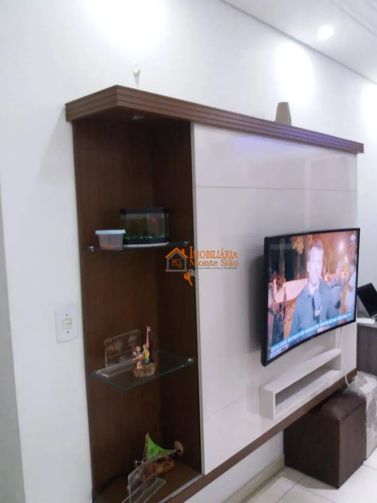 Imagem Apartamento com 2 dormitórios à venda, 48 m² por R$ 300.000,00 - Água Chata - Guarulhos/SP