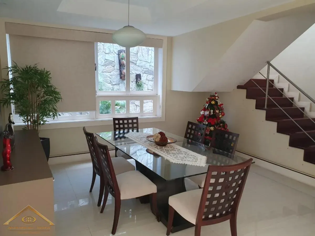 Imagem Casa para Venda em Cabo Frio / RJ no bairro Vila Nova