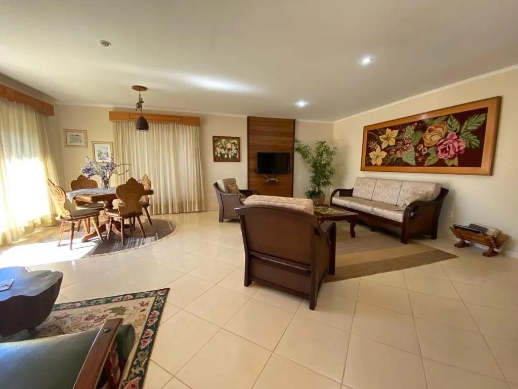 Imagem Vende-se casa dos sonhos!