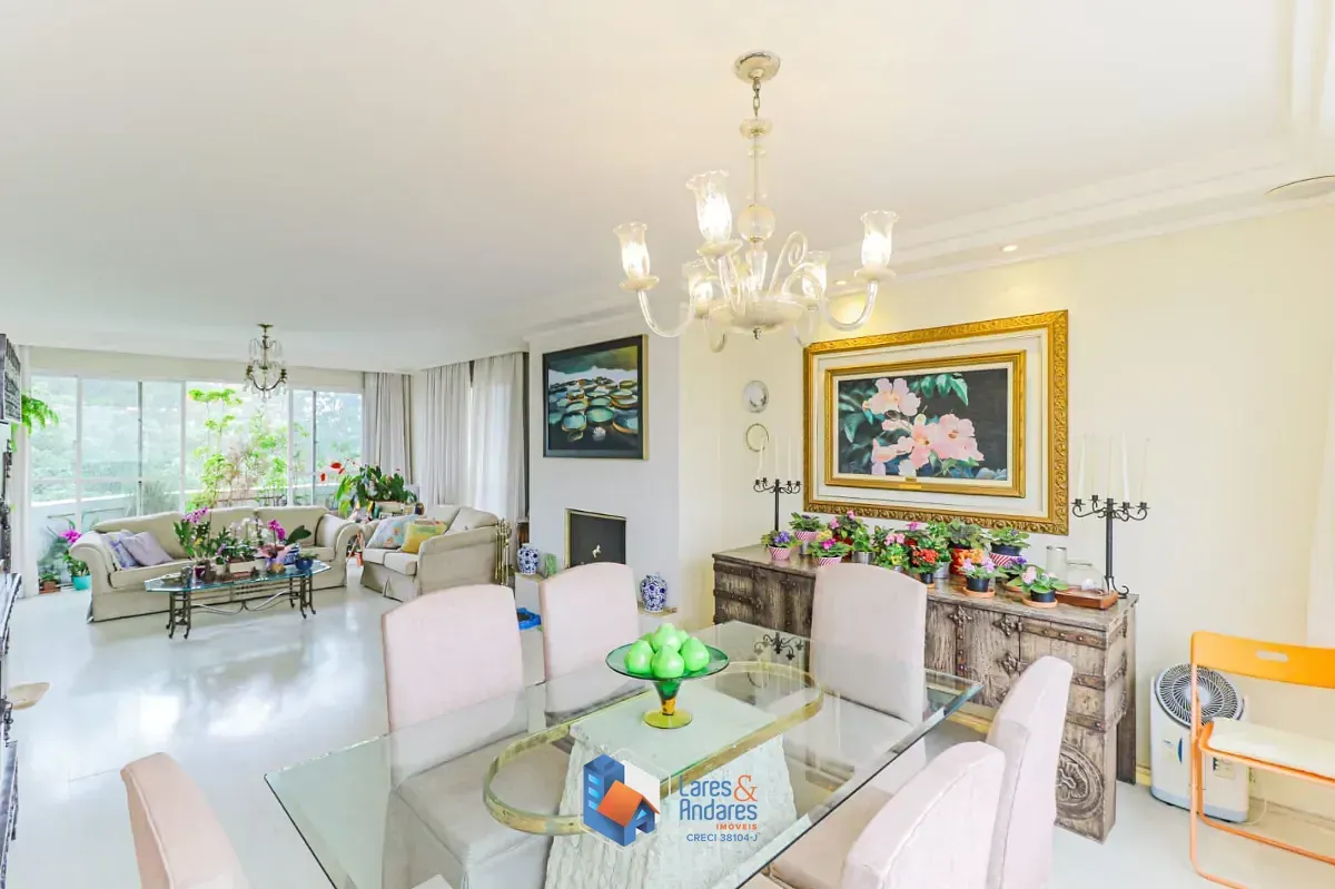 Imagem Apartamento para venda em Vila Suzana com 4 quartos, sendo 1 suíte, 185m²