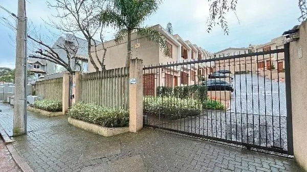 Imagem Casa em Condomínio fechado