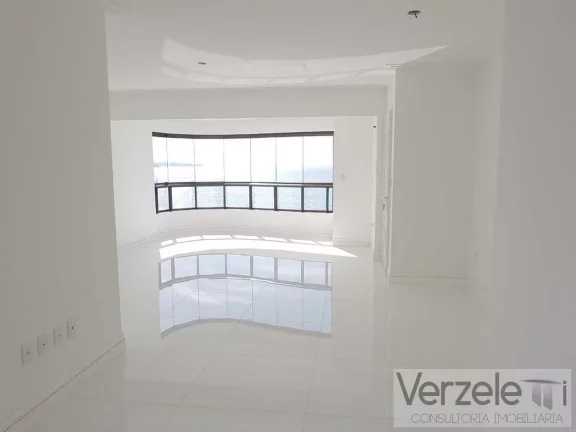 Imagem Frente ao Mar para Venda em Balneário Camboriú / SC no bairro Centro