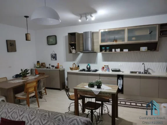 Imagem Casa a venda 03 quartos c/suíte, bem localizada em Guaratuba PR