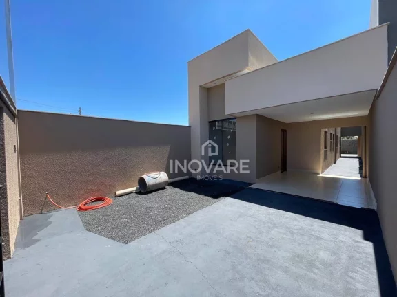 Imagem Casa com 2 dormitórios à venda, 95 m² por R$ 295.000,00 - Setor Flamboyant - Itumbiara/GO