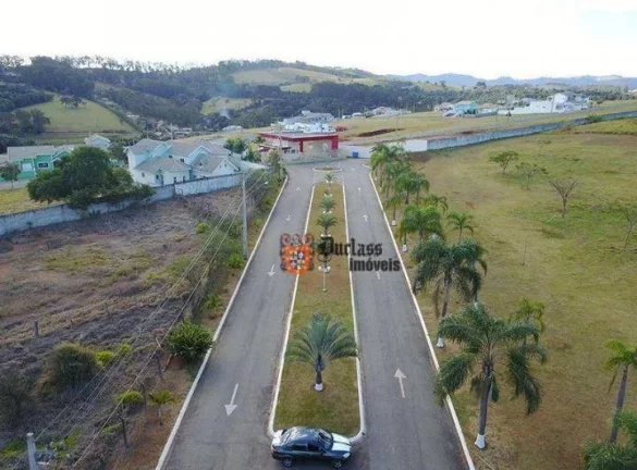 Imagem Casa com 3 dormitórios à venda, 153 m² por R$ 980.000,00 - Condomínio Jardim Flamboyan - Bragança Paulista/SP
