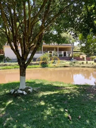Imagem Sítio em Atibaia com Lago