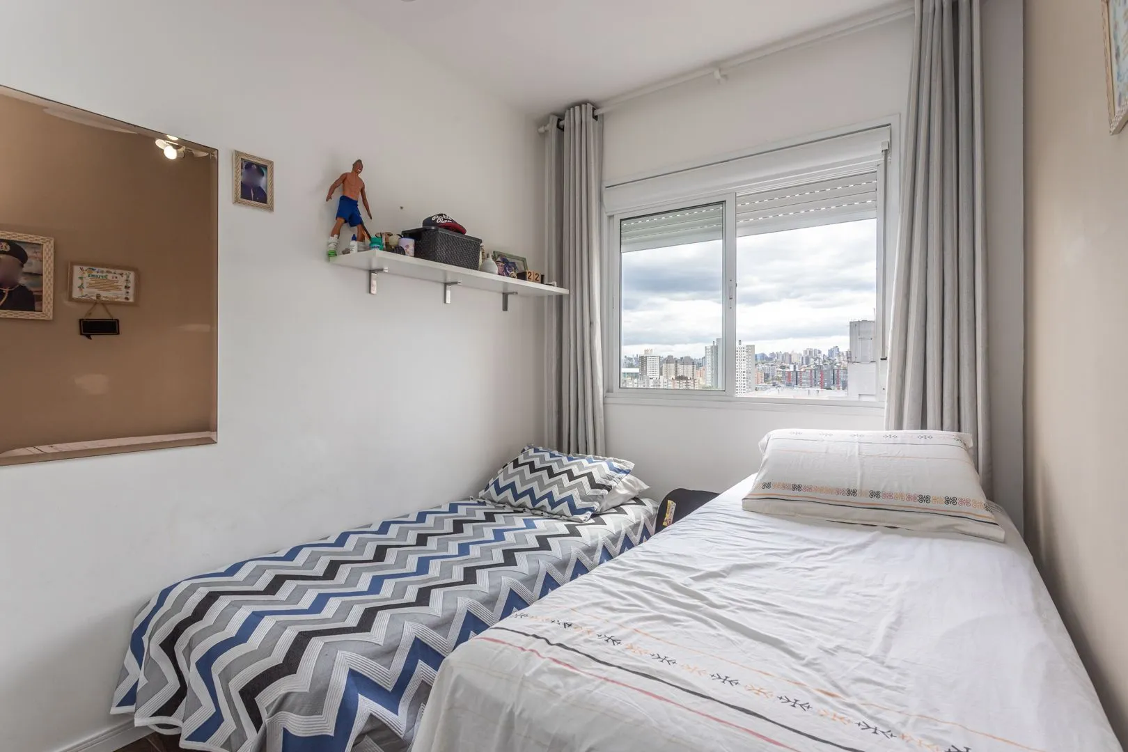 Imagem Apartamento para Venda - 50.98m², 2 dormitórios, 1 vaga - Partenon