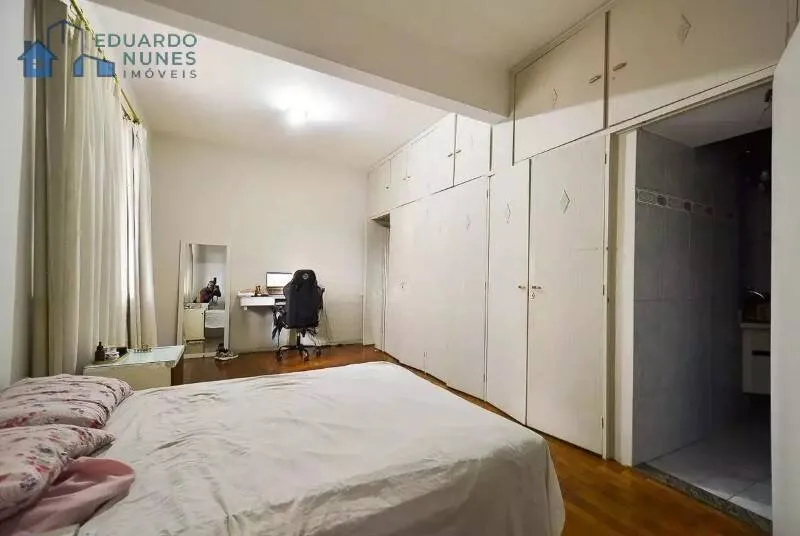 Imagem Apartamento com 3 quartos,1 suíte, 02 vagas no Centro!!!!!!
