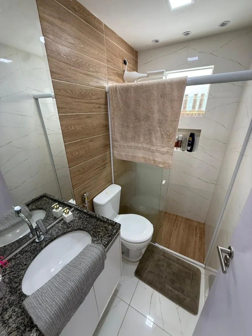Imagem Apartamento com 3 Quartos à Venda, 90 m² em Campo Grande - Recife