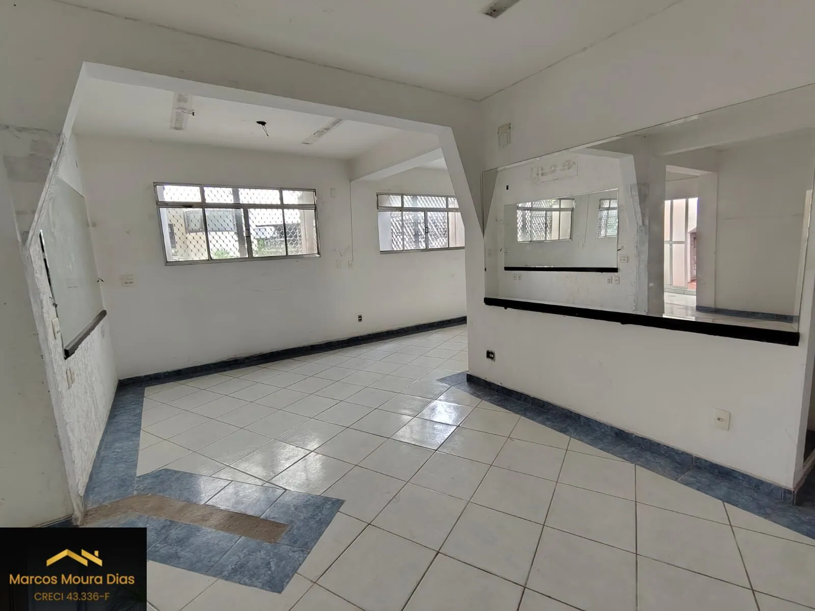 Imagem Sobrado com 270 m² construídos em terreno de 183m² ( frente 6.60m) no Jardim Paulista